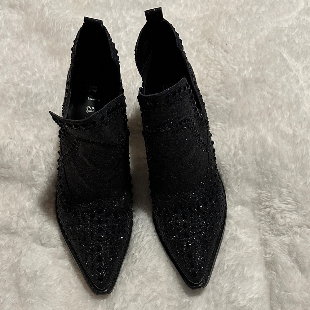 Elegant Black Women's Shoes